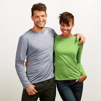 ® Softstyle® Adult Long-Sleeve T-Shirt
